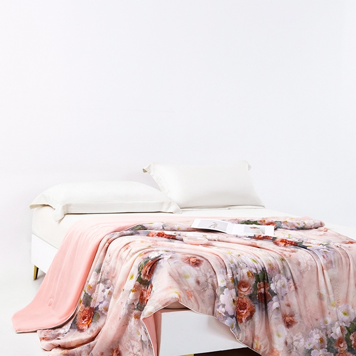 91家纺网 家纺一手货源 找家纺 （总）小鱼儿家纺 2025新款A类母婴级凉感丝夏被锦氨面料凉感空调被单人双人夏凉被可机洗被子被芯