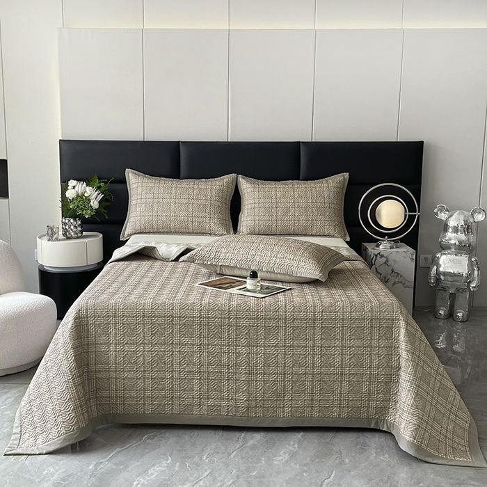 91家纺网 家纺一手货源 找家纺 大渔生活 2025新款磨毛夹棉床盖 养心格