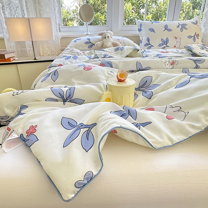 91家纺网 家纺一手货源 找家纺 友承家纺 2025新款A类母婴级大豆夏被夏凉被空调被 花园小兔