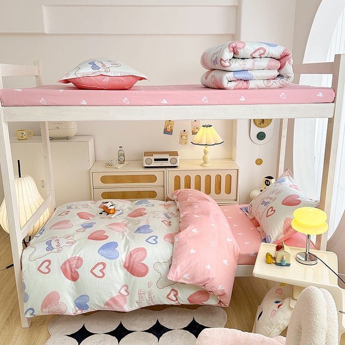 91家纺网 家纺一手货源 找家纺 卡普 2025新款爆款加厚卡通小清新全棉纯棉学生宿舍三件套床笠隔天可拿小兔可可