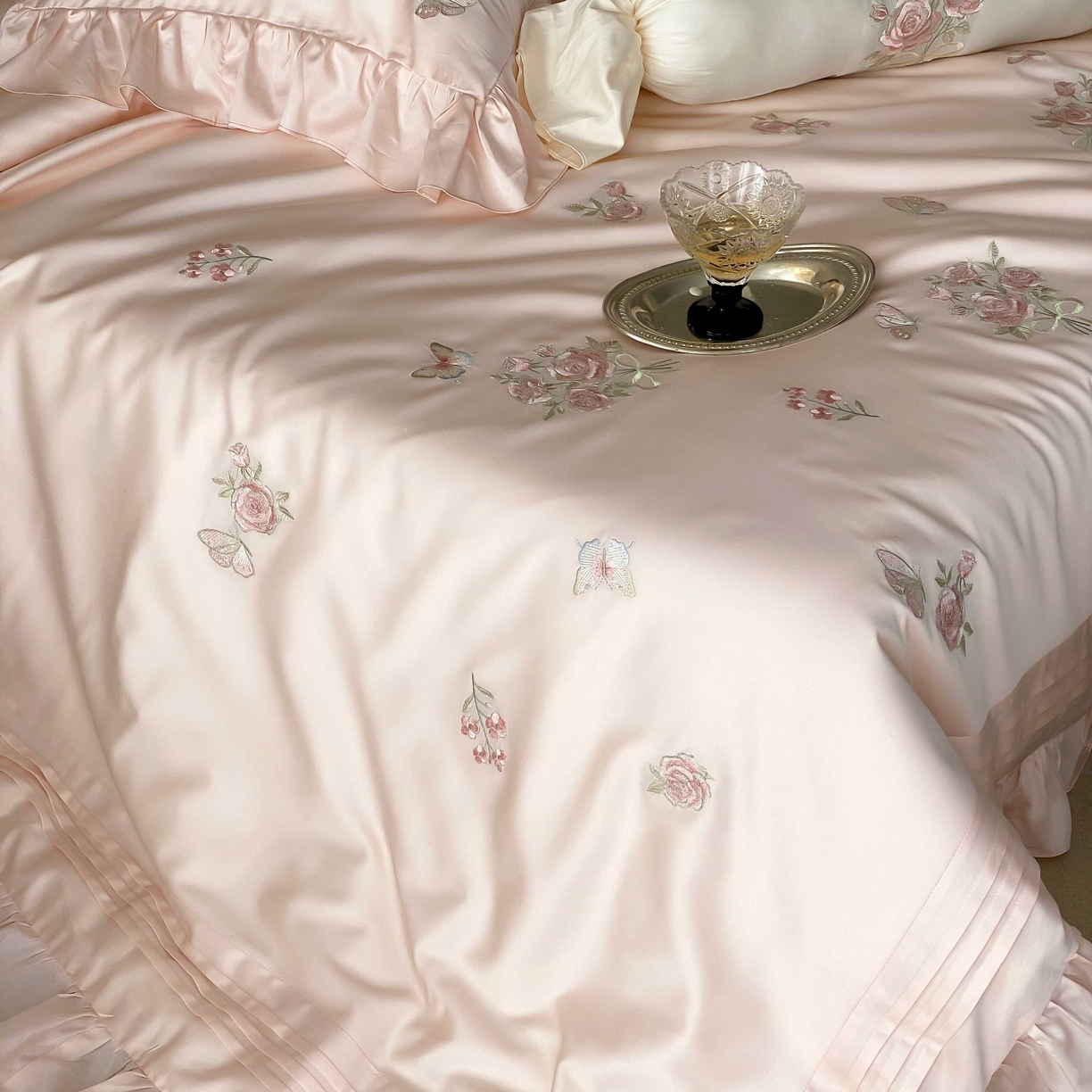 91家纺网 家纺一手货源 找家纺 MIU缪家居 2025新款100支超柔天丝棉四件套-花屿 花屿-粉