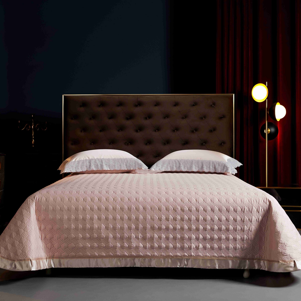 91家纺网 家纺一手货源 找家纺 缔缦 2025新款高端居家轻奢系列AB版真丝棉长绒棉四件套 繁星花语 粉金