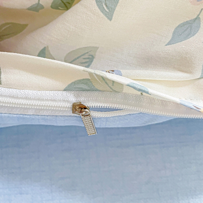 91家纺网 家纺一手货源 找家纺 卡普 2025新款爆款加厚卡通小清新全棉纯棉学生宿舍三件套床笠隔天可拿温暖思绪