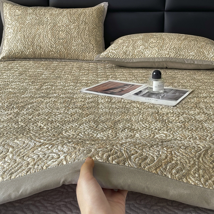 91家纺网 家纺一手货源 找家纺 大渔生活 2025新款磨毛夹棉床盖 流金岁月