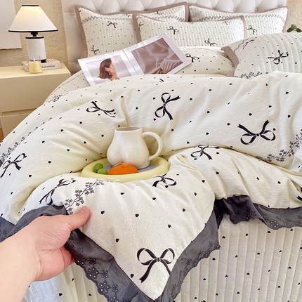 91家纺网 家纺一手货源 找家纺 （总）威布斯 2025新款皱皱纱床盖款四件套