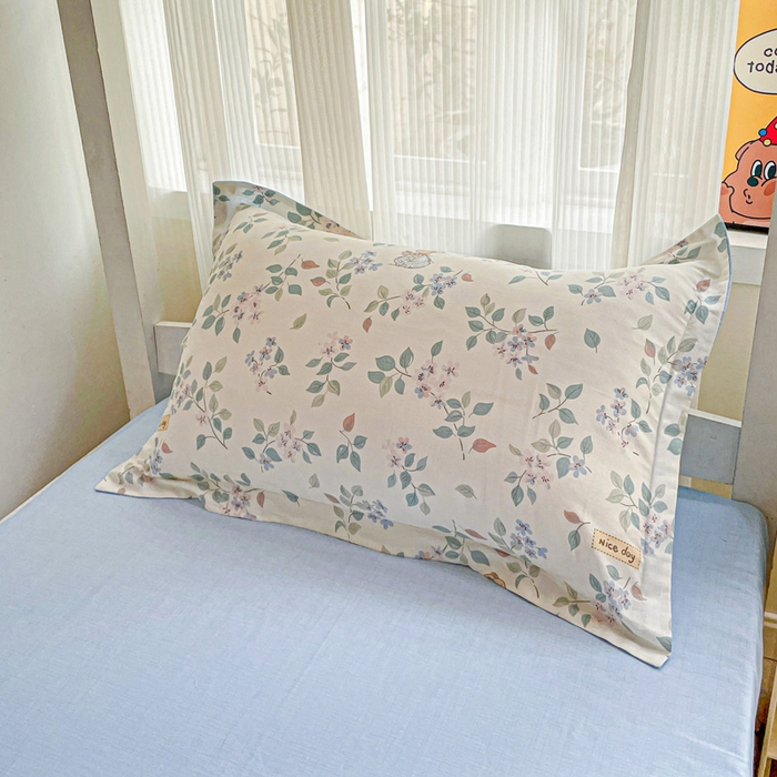 91家纺网 家纺一手货源 找家纺 卡普 2025新款爆款加厚卡通小清新全棉纯棉学生宿舍三件套床笠隔天可拿温暖思绪