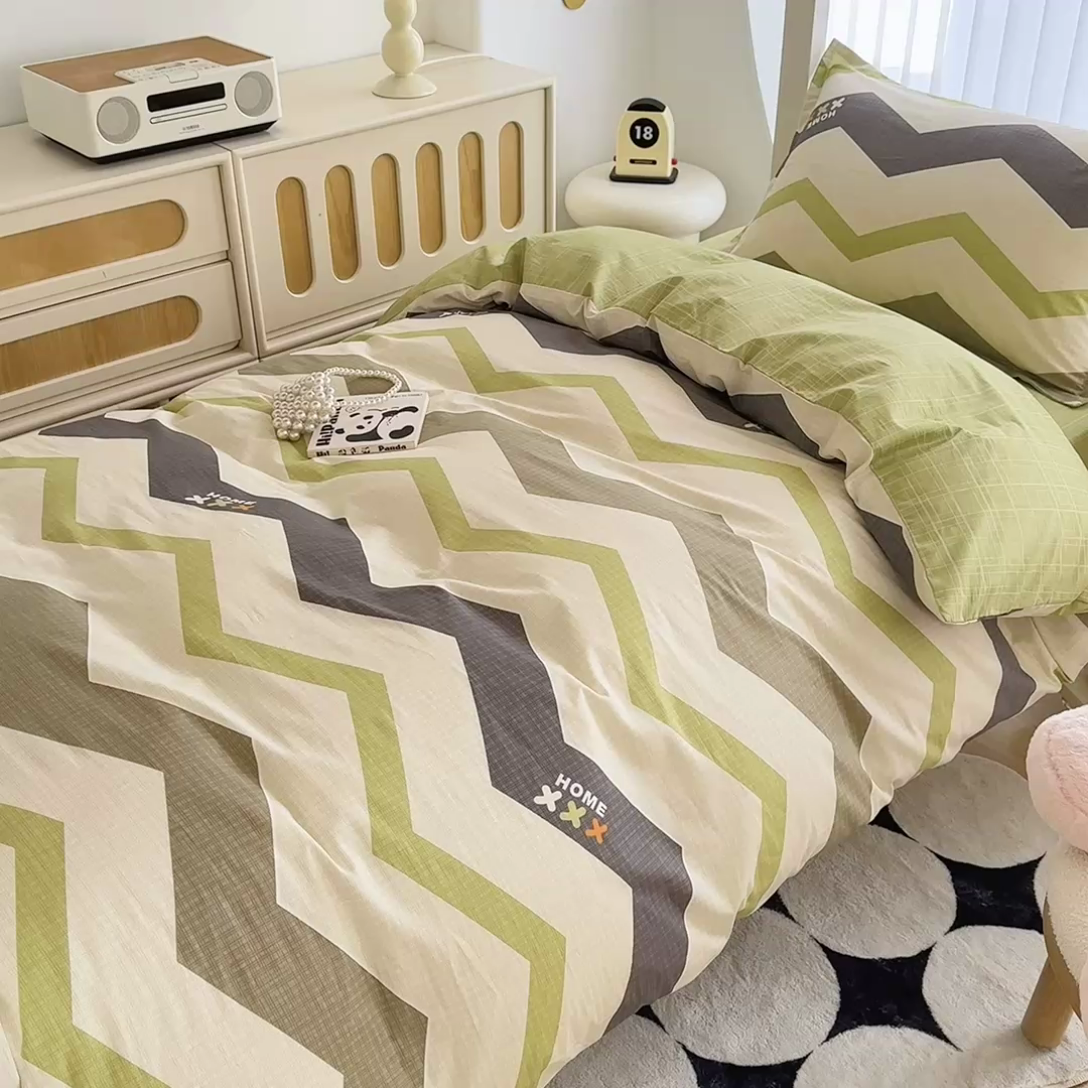 91家纺网 家纺一手货源 找家纺 卡普二店 2024新款爆款加厚卡通小清新全棉纯棉学生宿舍三件套床笠隔天可拿 欧利