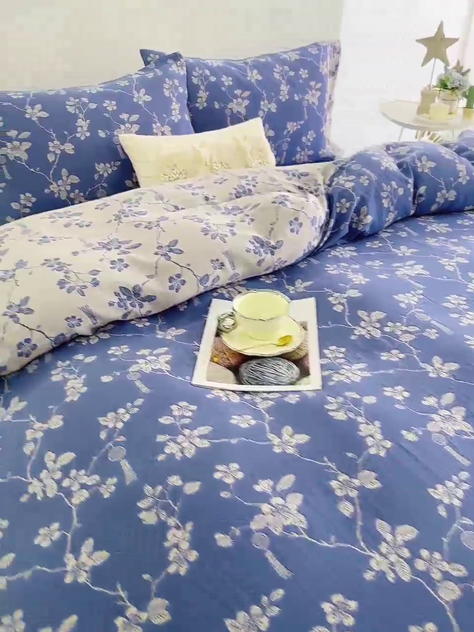 91家纺网 家纺一手货源 找家纺 鲁爱家纺供货 2025新款全棉色织双层纱纽扣四件套 春晖-浅兰