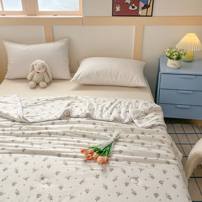 91家纺网 家纺一手货源 找家纺 龙图家纺 2025新款A类母婴针织棉夏被印花卡通凉感丝夏凉被空调被 花千朵