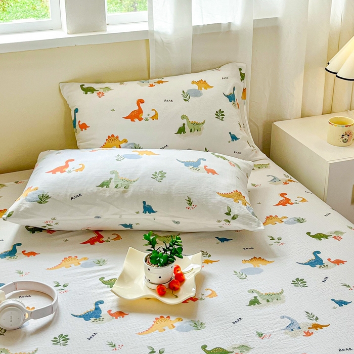 91家纺网 家纺一手货源 找家纺 优米家纺 2025新款ins小清新双层纱印花床单 恐龙乐园