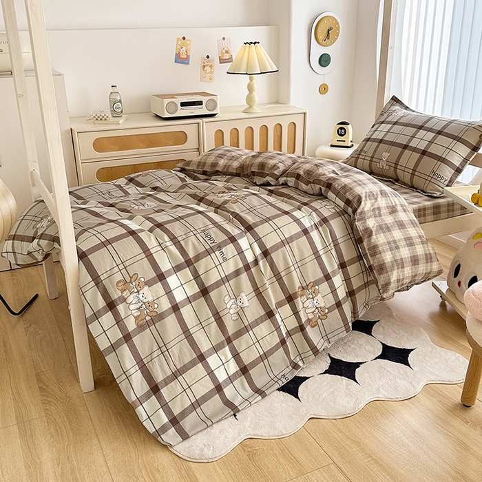 91家纺网 家纺一手货源 找家纺 卡普 2025新款爆款加厚卡通小清新全棉纯棉学生宿舍三件套床笠隔天可拿休闲小熊