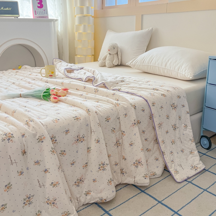 91家纺网 家纺一手货源 找家纺 龙图家纺 2025新款A类母婴针织棉夏被印花卡通凉感丝夏凉被空调被 莫妮卡