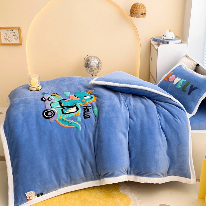 91家纺网 家纺一手货源 找家纺 梵赫 2025新款A类牛奶绒毛巾绣儿童幼儿园三件套多件套 汽车霸王龙