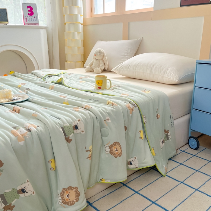 91家纺网 家纺一手货源 找家纺 龙图家纺 2025新款A类母婴针织棉夏被印花卡通凉感丝夏凉被空调被 动物王国