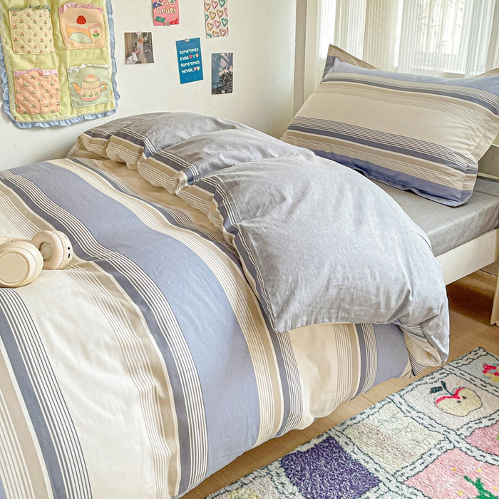 91家纺网 家纺一手货源 找家纺 卡普 2025新款爆款加厚卡通小清新全棉纯棉学生宿舍三件套床笠隔天可拿乔南