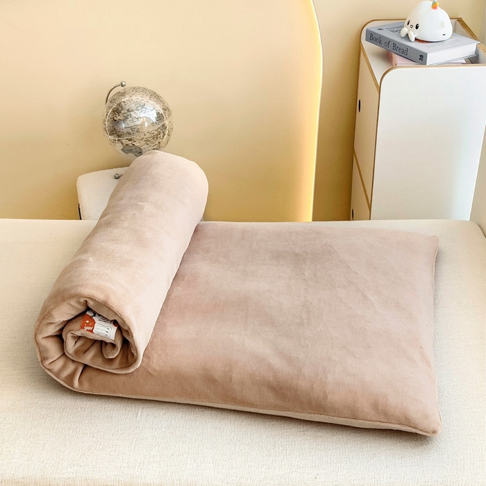 91家纺网 家纺一手货源 找家纺 梵赫 2025新款A类牛奶绒毛巾绣儿童幼儿园三件套多件套 挖机小伙伴