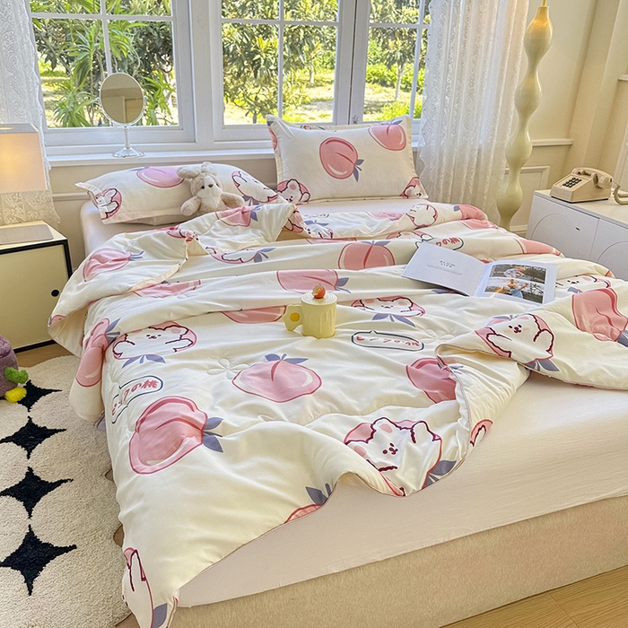 91家纺网 家纺一手货源 找家纺 友承家纺 2025新款A类母婴级大豆夏被夏凉被空调被 桃桃熊