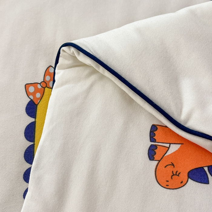 91家纺网 家纺一手货源 找家纺 龙图家纺 2025新款A类母婴针织棉夏被印花卡通凉感丝夏凉被空调被 恐龙乐园