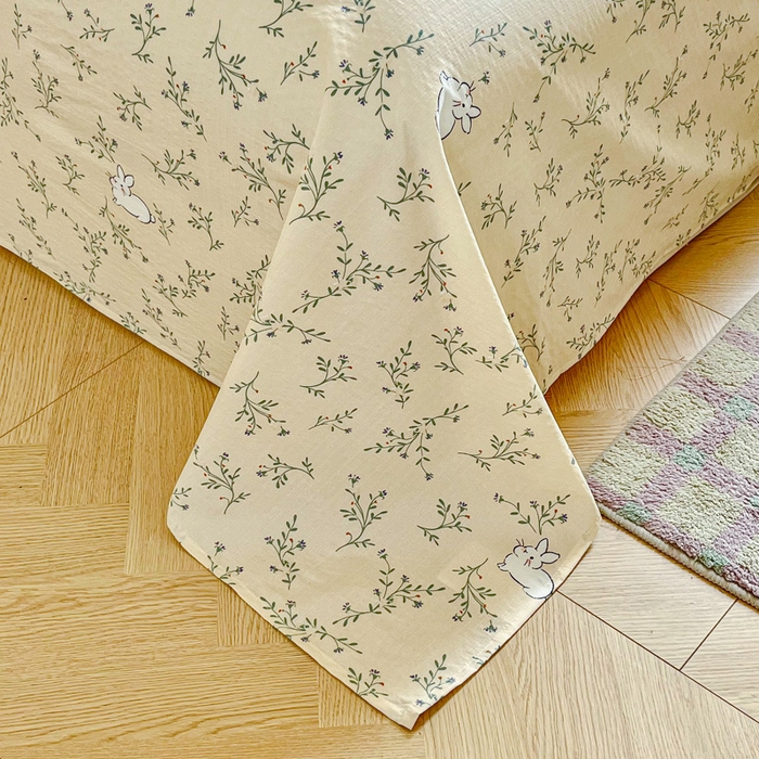 91家纺网 家纺一手货源 找家纺 优米家纺 2025新款ins小清新双层纱印花床单 铃兰兔兔