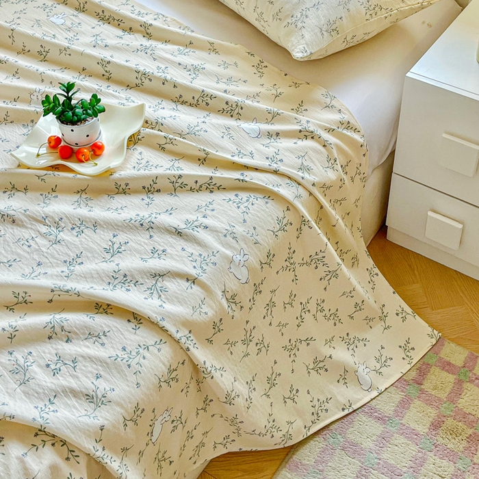 91家纺网 家纺一手货源 找家纺 优米家纺 2025新款ins小清新双层纱印花床单 铃兰兔兔