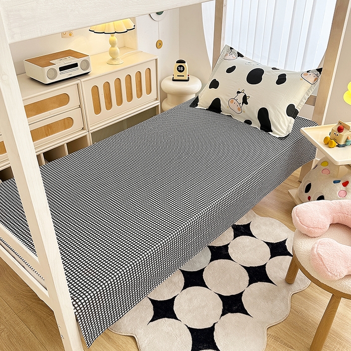 91家纺网 家纺一手货源 找家纺 卡普 2025新款爆款加厚卡通小清新全棉纯棉学生宿舍三件套床笠隔天可拿奶牛宝贝