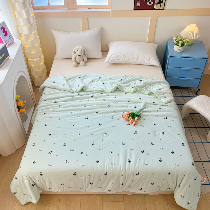 91家纺网 家纺一手货源 找家纺 龙图家纺 2025新款A类母婴针织棉夏被印花卡通凉感丝夏凉被空调被 小熊猫