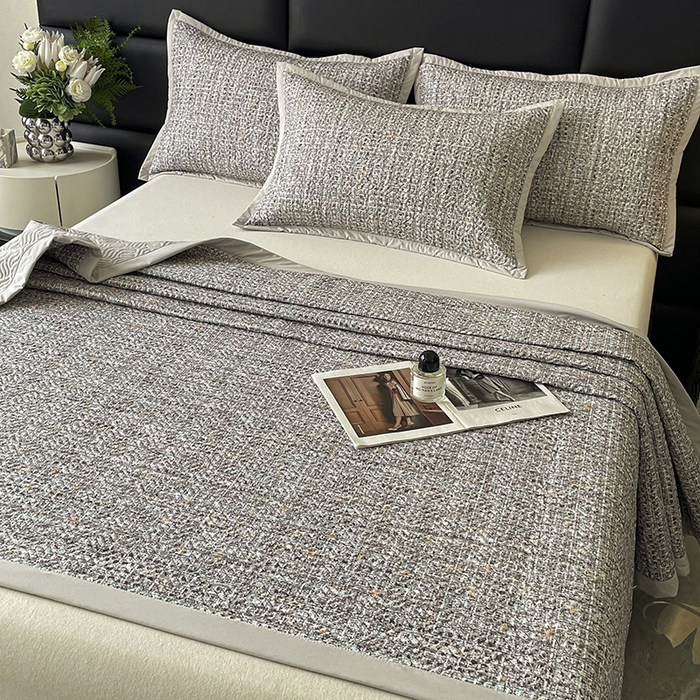 91家纺网 家纺一手货源 找家纺 大渔生活 2025新款磨毛夹棉床盖 御典灰