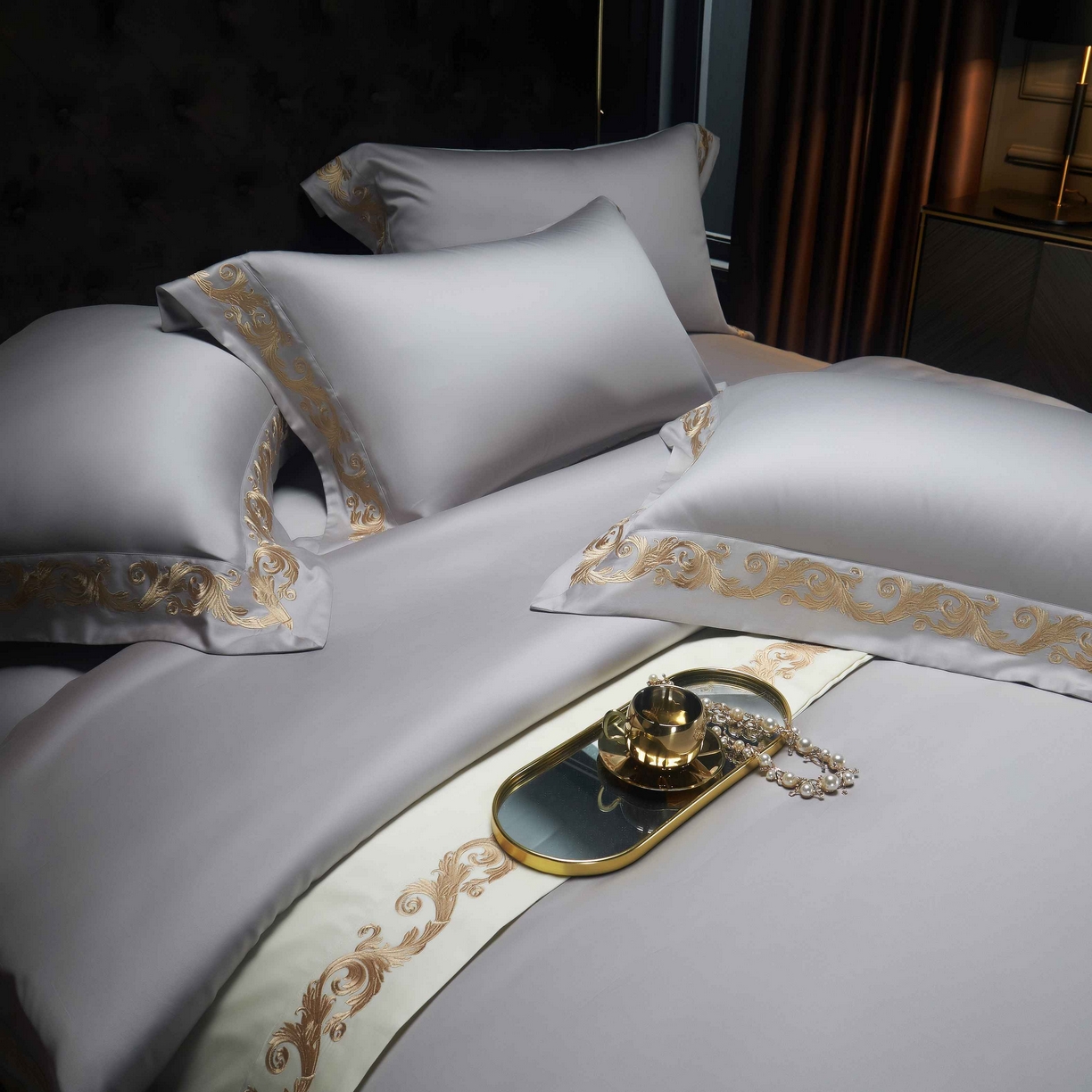 91家纺网 家纺一手货源 找家纺 缔缦 2025新款高端定织面料S140长绒棉精梳棉重磅刺绣四件套罗莎系列 高级灰