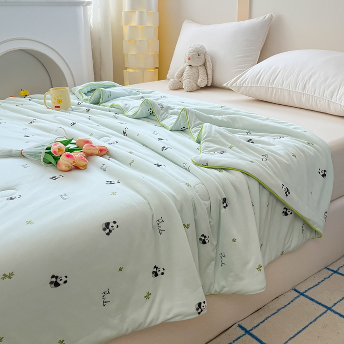 91家纺网 家纺一手货源 找家纺 龙图家纺 2025新款A类母婴针织棉夏被印花卡通凉感丝夏凉被空调被 小熊猫