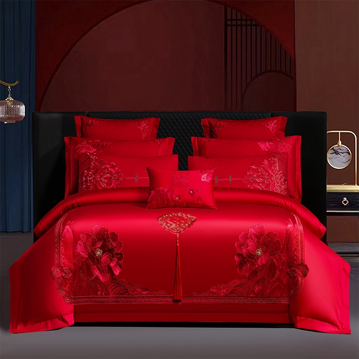 91家纺网 家纺一手货源 找家纺 振翼家纺婚庆专供 2025新款全棉长绒棉婚庆精致绣花四件套 玫瑰天使 红