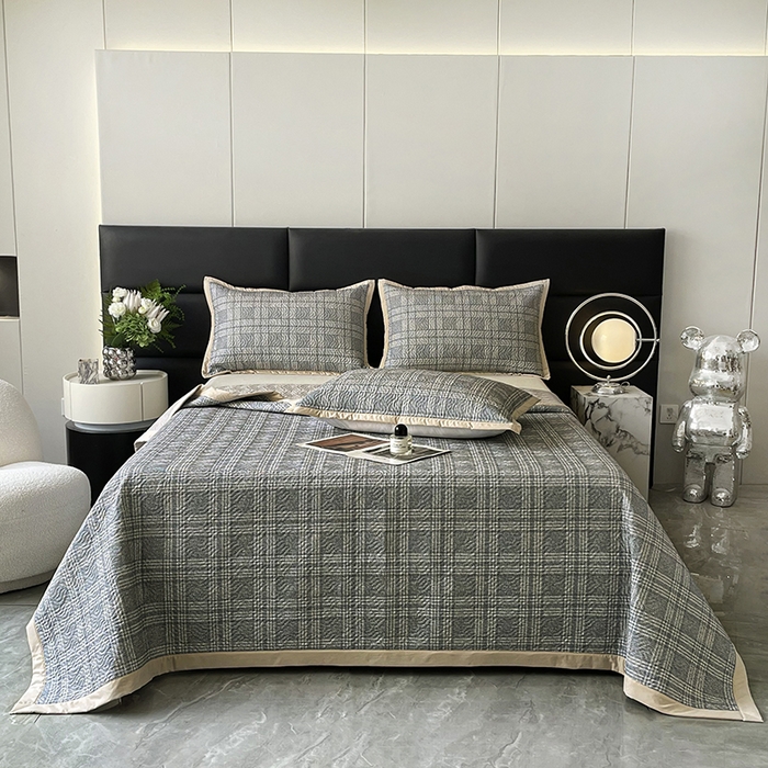 91家纺网 家纺一手货源 找家纺 大渔生活 2025新款磨毛夹棉床盖 子衿格