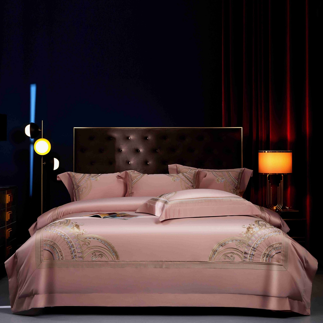 91家纺网 家纺一手货源 找家纺 2025新款高端定织面料S140长绒棉精梳棉重磅刺绣四件套巴赫系列 巴赫 玉粉