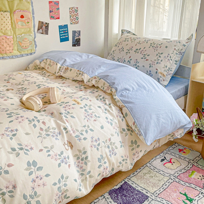 91家纺网 家纺一手货源 找家纺 卡普 2025新款爆款加厚卡通小清新全棉纯棉学生宿舍三件套床笠隔天可拿温暖思绪