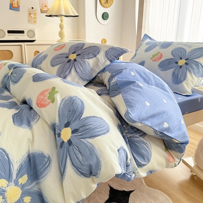 91家纺网 家纺一手货源 找家纺 卡普 2025新款爆款加厚卡通小清新全棉纯棉学生宿舍三件套床笠隔天可拿蓝色甜心