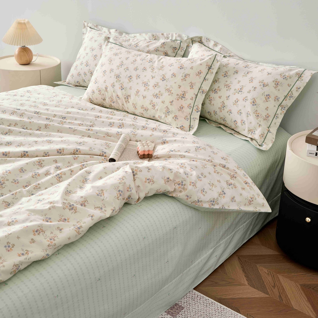 91家纺网 家纺一手货源 找家纺 丽卡家纺 2025新款100s高密新疆长绒棉纯棉四件套 蓝香清韵