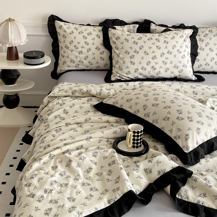 91家纺网 家纺一手货源 找家纺 乐沐家纺 2025新款法式花边夏被四件套 夏被-晨曦