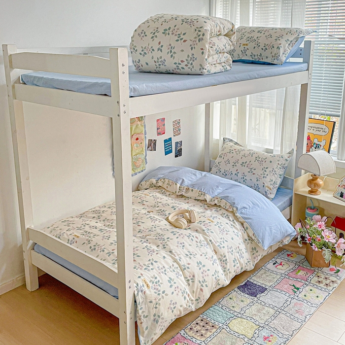 91家纺网 家纺一手货源 找家纺 卡普 2025新款爆款加厚卡通小清新全棉纯棉学生宿舍三件套床笠隔天可拿温暖思绪