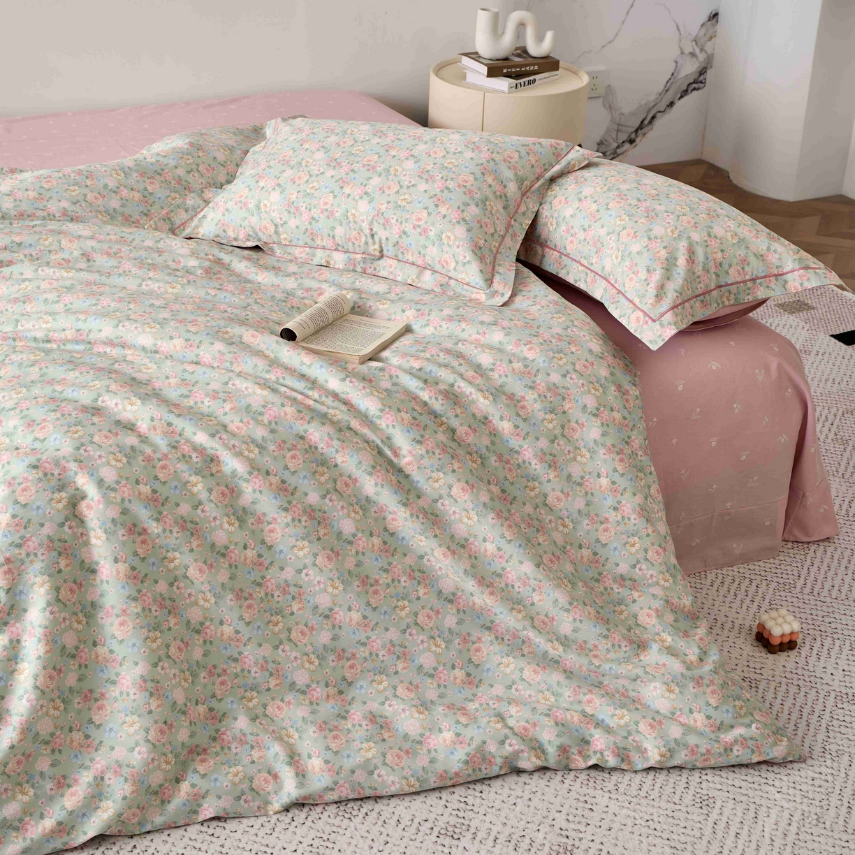 91家纺网 家纺一手货源 找家纺 丽卡家纺 2025新款100s高密新疆长绒棉纯棉四件套 柏林梦境-绿