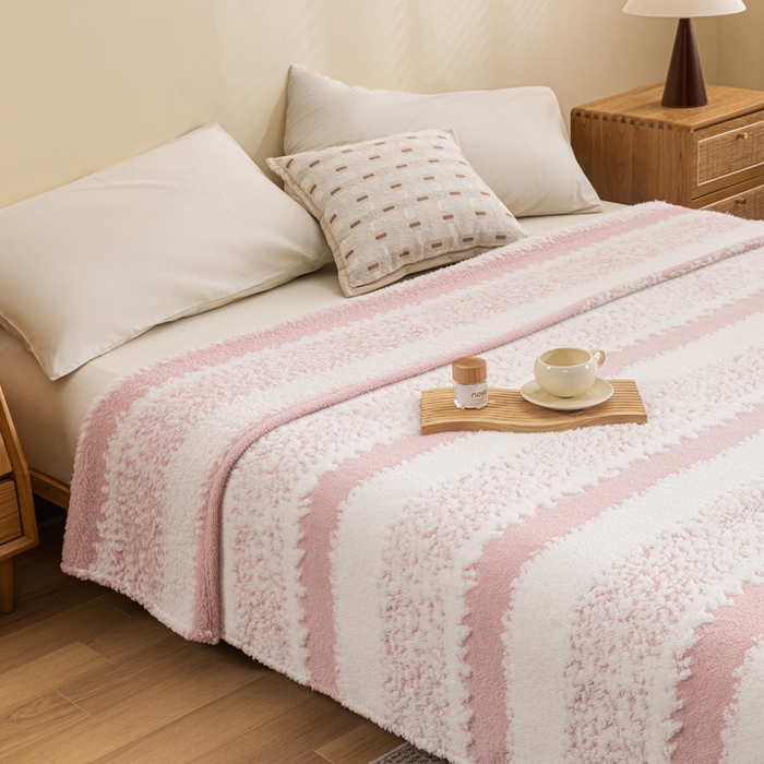 91家纺网 家纺一手货源 找家纺 潮邦 2025新款阳离子柔云毯毛毯-素影雅韵系列【可供跨境电商可压缩】 柔粉