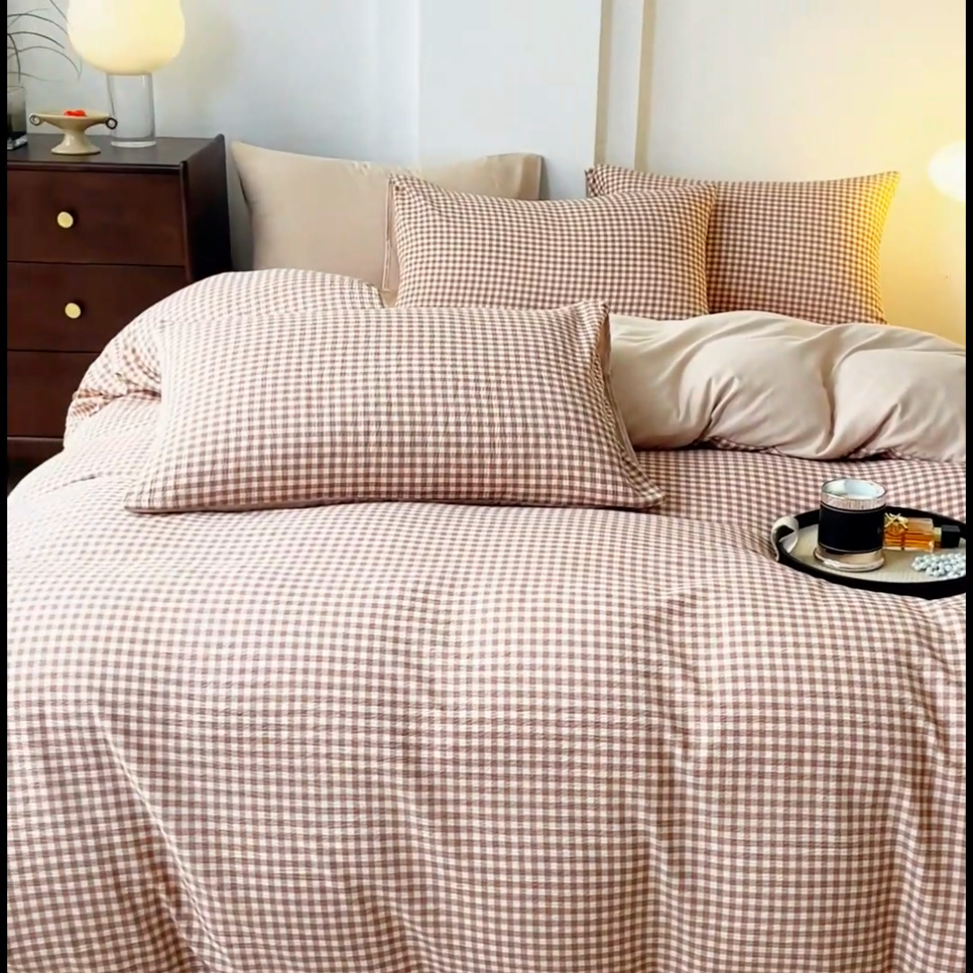 91家纺网 家纺一手货源 找家纺 优米家纺 2025新款色织双层纱木棉四件套 卡其小格