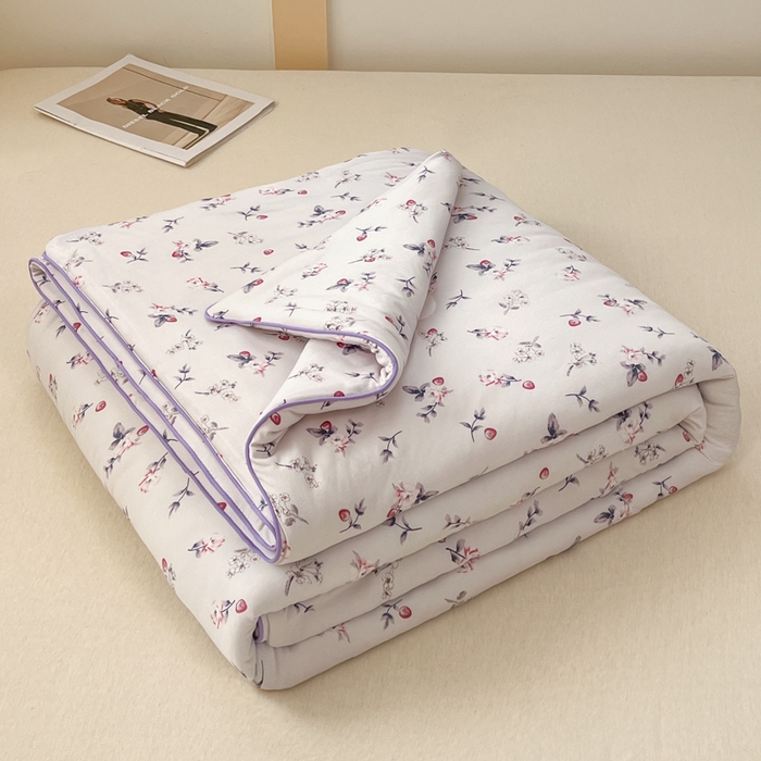 91家纺网 家纺一手货源 找家纺 龙图家纺 2025新款A类母婴针织棉夏被印花卡通凉感丝夏凉被空调被 长相思