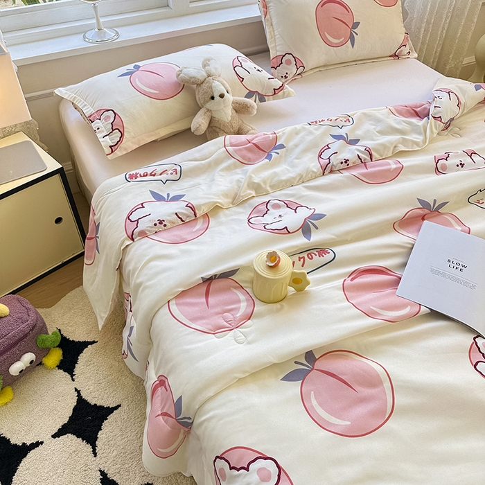 91家纺网 家纺一手货源 找家纺 友承家纺 2025新款A类母婴级大豆夏被夏凉被空调被 桃桃熊