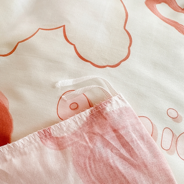 91家纺网 家纺一手货源 找家纺 卡普 2025新款爆款加厚卡通小清新全棉纯棉学生宿舍三件套床笠隔天可拿小兔可可