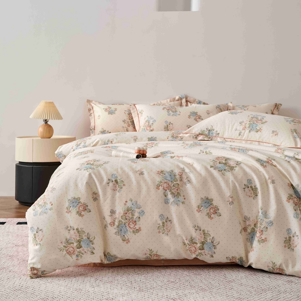 91家纺网 家纺一手货源 找家纺 丽卡家纺 2025新款100s高密新疆长绒棉纯棉四件套 花舞轻盈