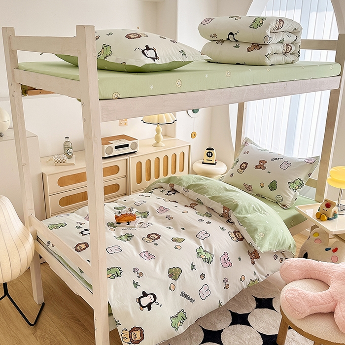 91家纺网 家纺一手货源 找家纺 卡普 2025新款爆款加厚卡通小清新全棉纯棉学生宿舍三件套床笠隔天可拿野餐派对