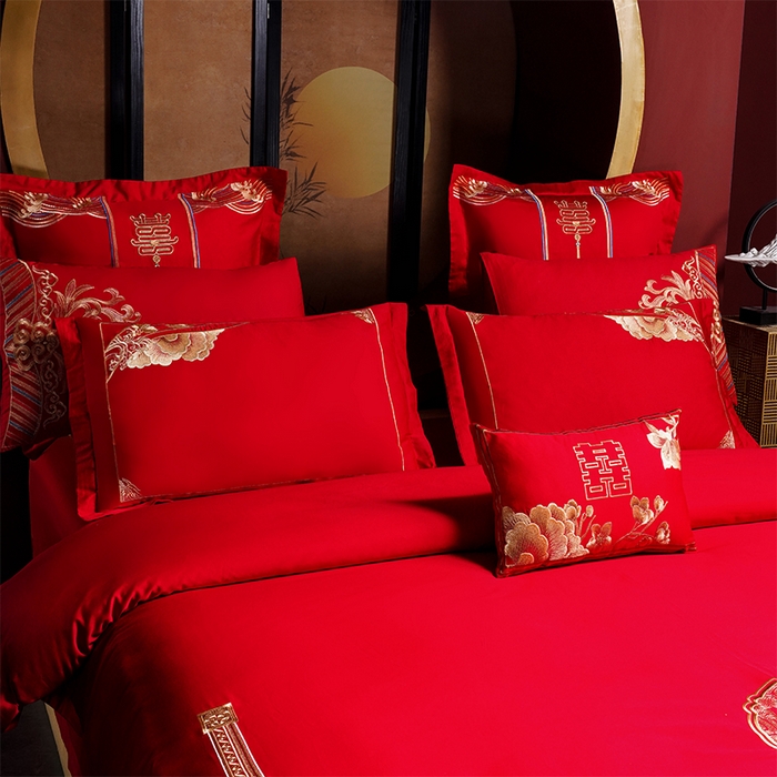 91家纺网 家纺一手货源 找家纺 振翼家纺婚庆专供 2025新款全棉长绒棉婚庆精致绣花四件套 玫瑰天使金