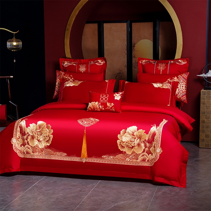 91家纺网 家纺一手货源 找家纺 振翼家纺婚庆专供 2025新款全棉长绒棉婚庆精致绣花四件套 玫瑰天使金