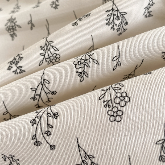 91家纺网 家纺一手货源 找家纺 乐沐家纺 2025新款法式花边夏被四件套 夏被-简韵