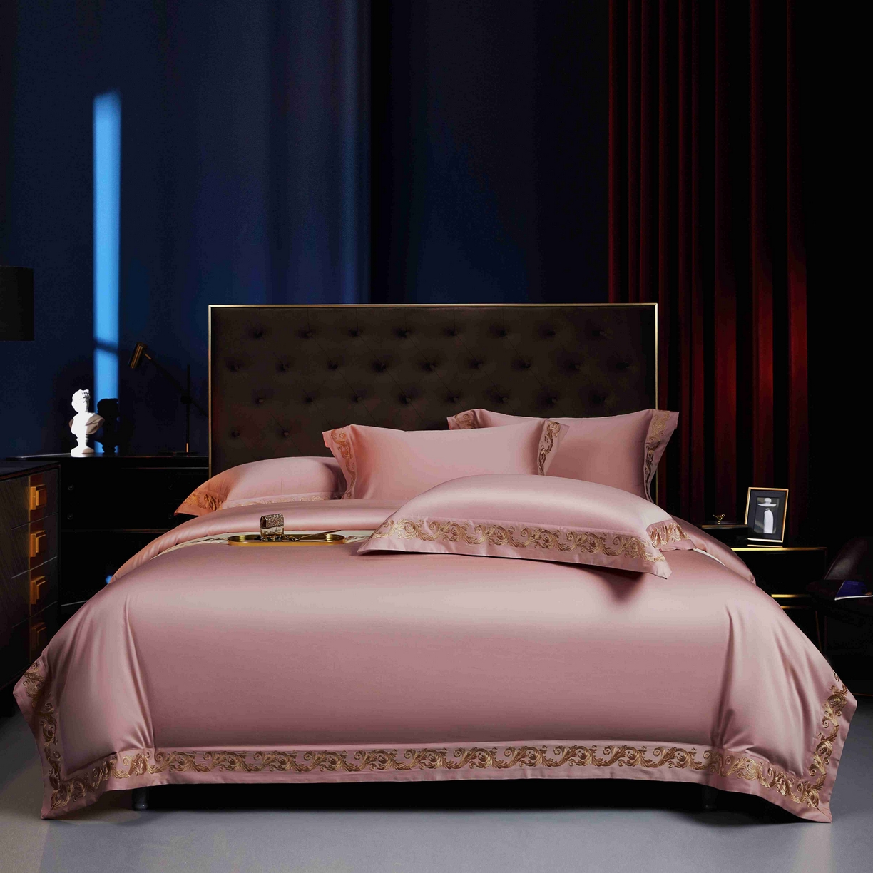 91家纺网 家纺一手货源 找家纺 缔缦 2025新款高端定织面料S140长绒棉精梳棉重磅刺绣四件套罗莎系列 罗莎 玉粉