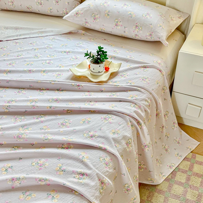 91家纺网 家纺一手货源 找家纺 优米家纺 2025新款ins小清新双层纱印花床单 罗曼花园